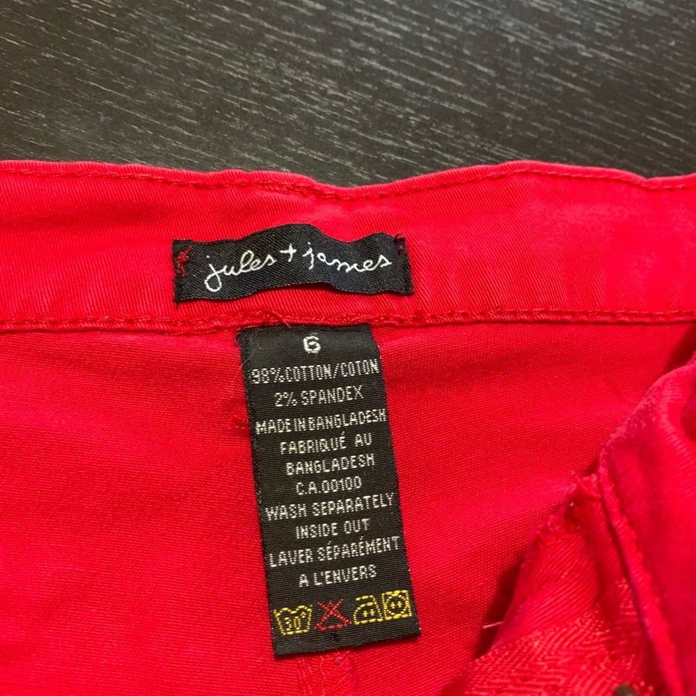 Jules + James all red jean shorts - Picture 2 of 4